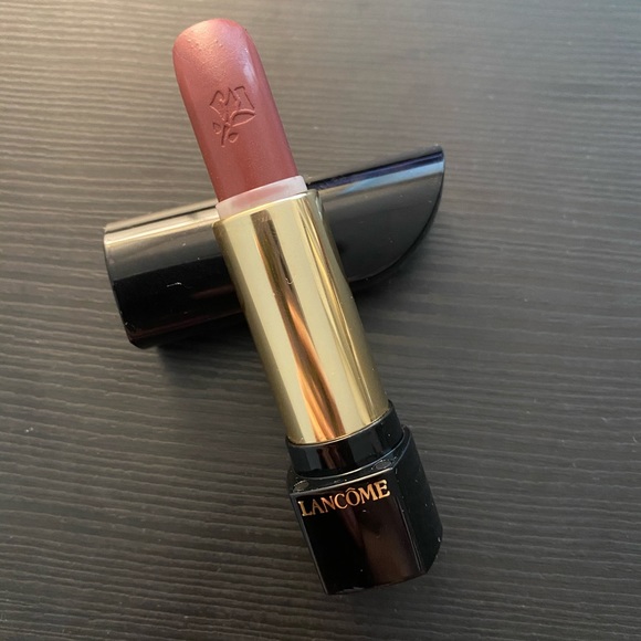 Lancôme L’absolu Rouge lipstick in 265 - Picture 2 of 2